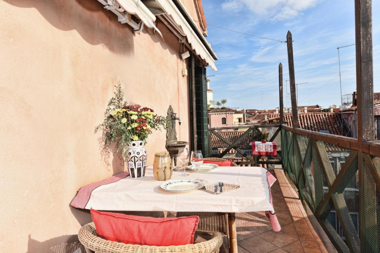 Bellissima Casa Vicino Biennale Grande Terrazza ! Apartman Velence Kültér fotó